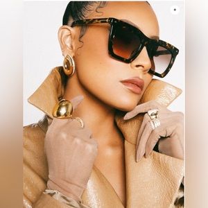 Dezi “FallBack” Tortoise Sunglasses Retail $75.00